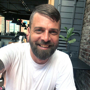 Meet your Posher, Posh